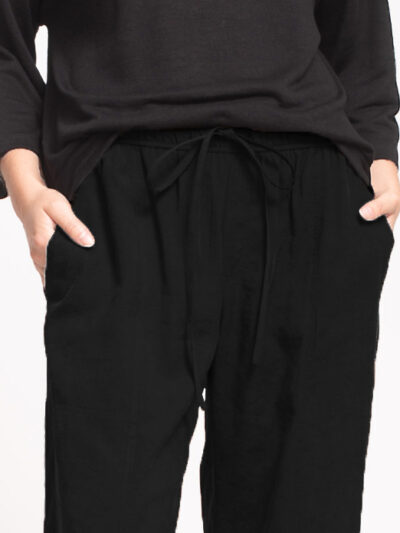 Pants | AIRY | Black