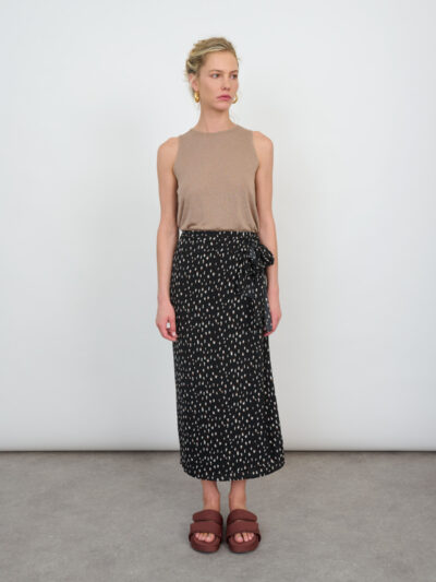 Top | AMY W-22 | Mocha